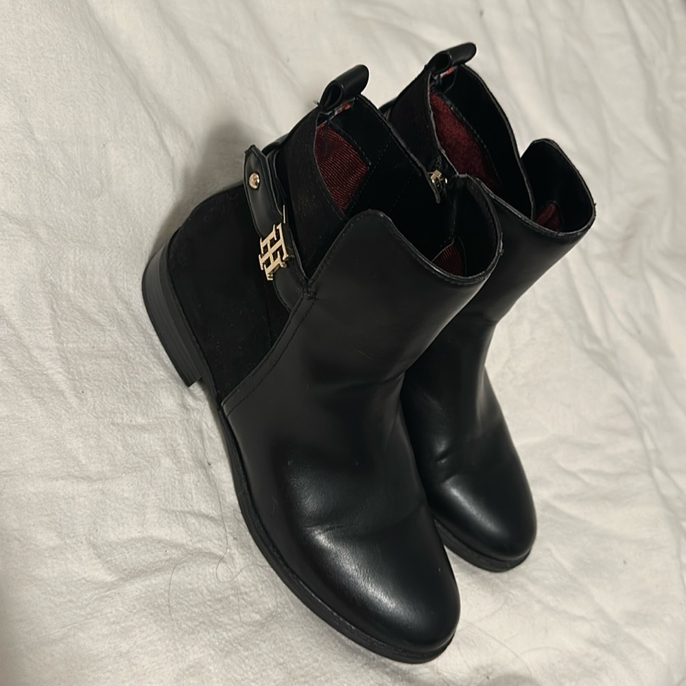 Tommy Hilfiger boots